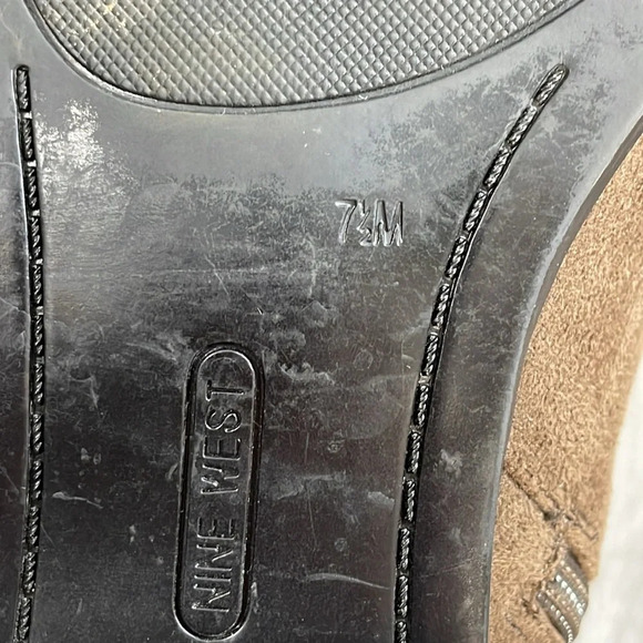 Nine West Dahila Ankle Boots Brown Faux Suede 7.5M - Picture 9 of 16